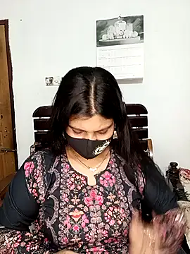 Hot-Angel  online show from April 5, 2026, 5:30 pm