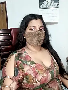 Snapshot of Hot-Angel_ chatting on May 17, 2026, 7:47 pm Hot-Angel online show from May 17, 2026, 7:47 pm