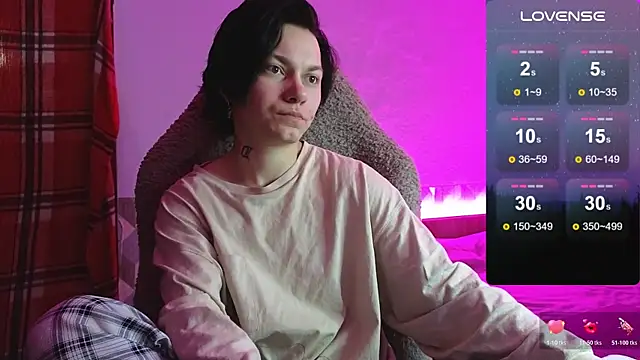 Snapshot of esajukyy chatting on November 26, 2025, 12:05 pm esajukyy online show from November 26, 2025, 12:05 pm