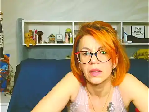 Snapshot of Natali3855 chatting on March 10, 2025, 7:18 pm Natali3855 online show from March 10, 2025, 7:18 pm