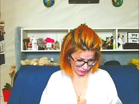 Snapshot of Natali3855 chatting on March 19, 2025, 6:23 pm Natali3855 online show from March 19, 2025, 6:23 pm