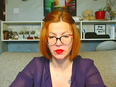 Natali3855 online show from May 24, 2026, 3:17 am