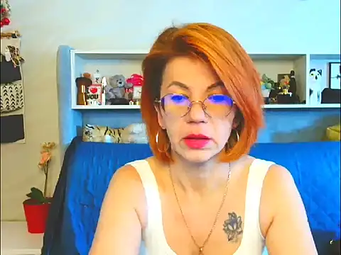 Snapshot of Natali3855 chatting on March 21, 2025, 8:17 am Natali3855 online show from March 21, 2025, 8:17 am