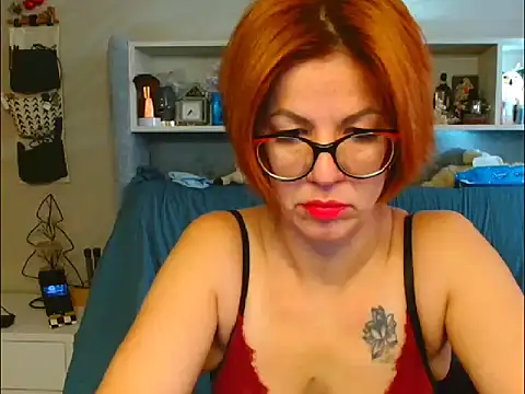 Snapshot of Natali3855 chatting on October 31, 2025, 5:37 am Natali3855 online show from October 31, 2025, 5:37 am