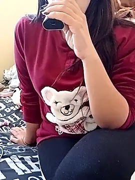 ShadiaStar online show from November 27, 2025, 8:04 am