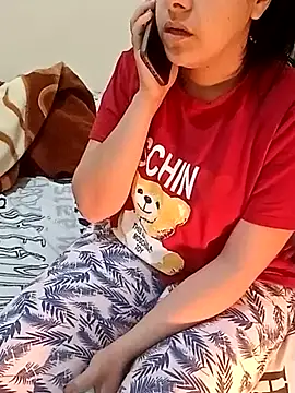 ShadiaStar online show from February 27, 2025, 12:56 pm