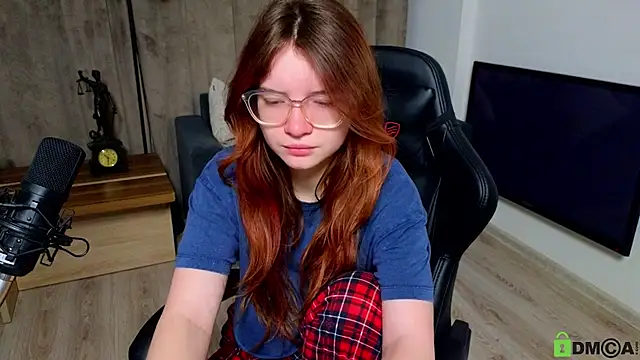 Sonya Glen online show from February 22, 2025, 6:41 pm