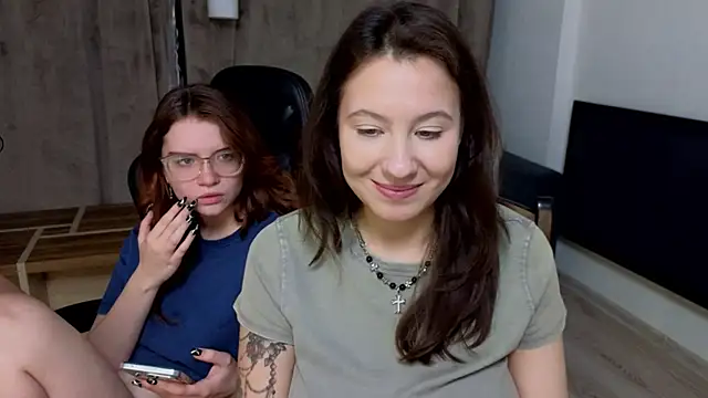 Sonya Glen online show from February 18, 2025, 10:25 pm