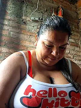 chubby sexy big tits online show from November 17, 2025, 1:26 pm