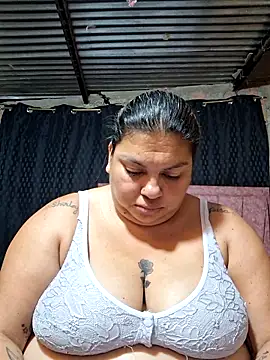 chubby sexy big tits online show from November 15, 2025, 12:14 am