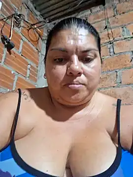 chubby sexy big tits online show from March 14, 2025, 11:23 am