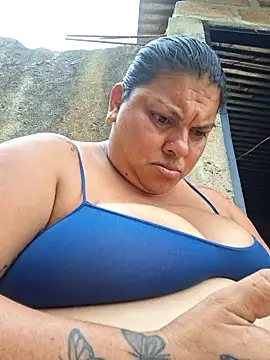 chubby sexy big tits online show from March 8, 2025, 8:46 pm