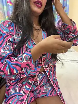 ascuple online show from October 9, 2025, 5:46 pm