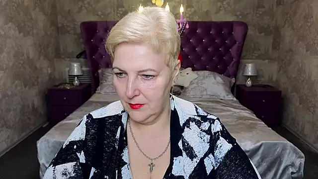 Sandra Snow online show from February 26, 2025, 2:38 pm