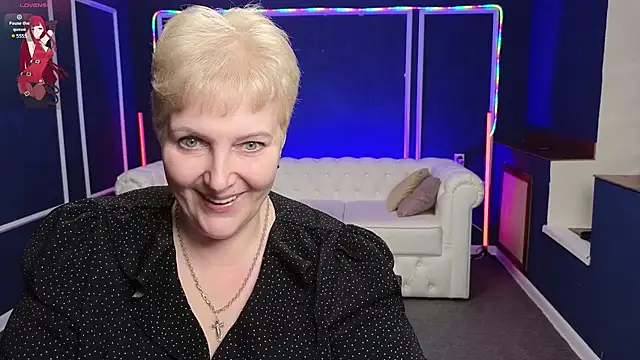 Sandra Snow online show from January 19, 2025, 6:43 pm