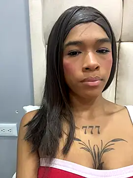 Snapshot of mia_roldan_ chatting on December 1, 2025, 3:18 am mia roldan online show from December 1, 2025, 3:18 am