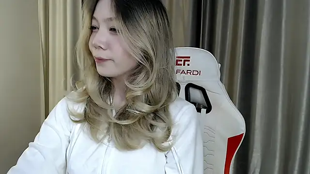 Babby Rabbit online show from October 20, 2025, 9:26 pm