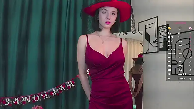 ElvaHilby online show from October 31, 2025, 1:13 am