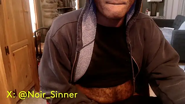 Snapshot of sinnernoir chatting on October 30, 2025, 2:04 pm sinnernoir online show from October 30, 2025, 2:04 pm