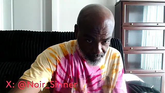 Snapshot of sinnernoir chatting on June 27, 2026, 3:18 pm sinnernoir online show from June 27, 2026, 3:18 pm