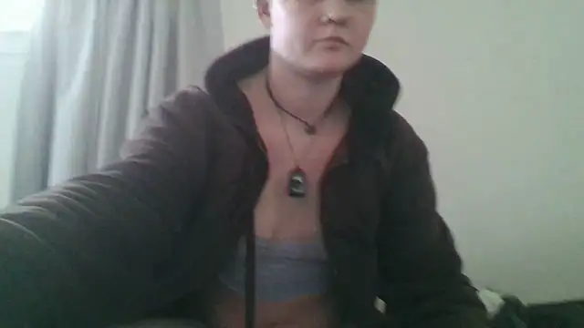 Snapshot of sry_whr chatting on December 10, 2024, 5:07 am sry whr online show from December 10, 2024, 5:07 am