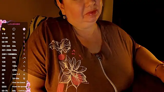 SexxyDreams1 online show from January 29, 2025, 5:13 pm