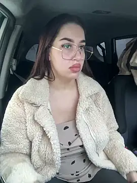 VikiDemi online show from January 10, 2025, 7:35 am