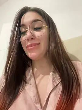 VikiDemi online show from March 13, 2025, 11:41 am