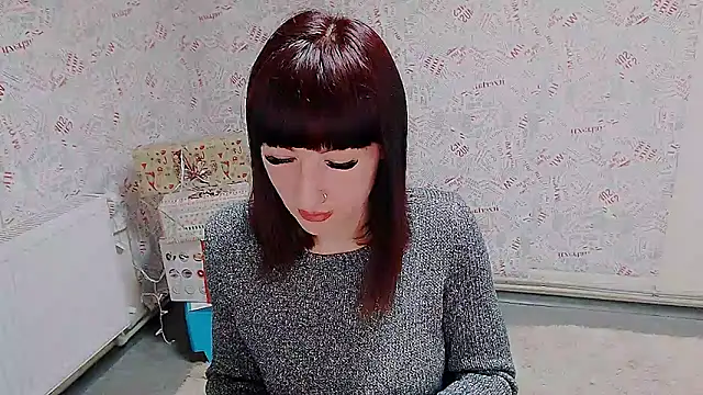 milana shy star online show from March 5, 2025, 10:44 am