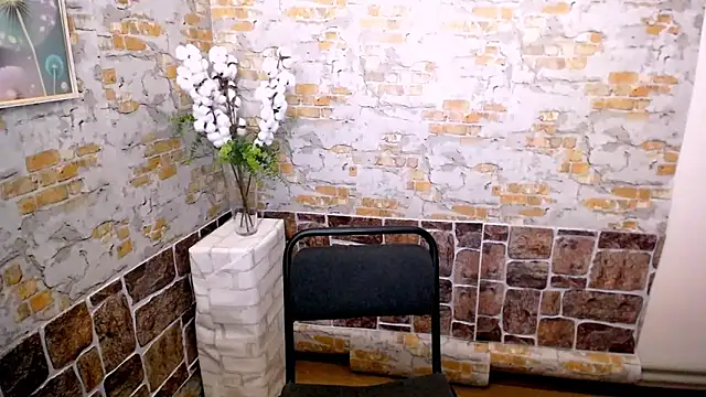 milana shy star online show from January 15, 2025, 1:09 pm