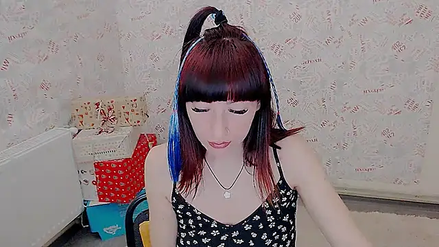 milana shy star online show from March 14, 2025, 12:29 pm