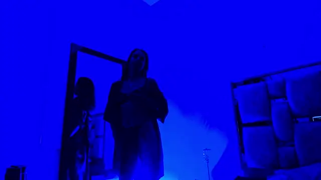 jolie lov online show from February 14, 2025, 1:40 pm