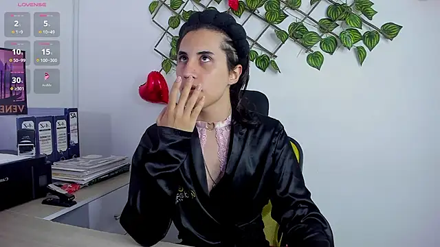 Snapshot of andy_angell1 chatting on February 28, 2026, 12:27 pm andy angell1 online show from February 28, 2026, 12:27 pm