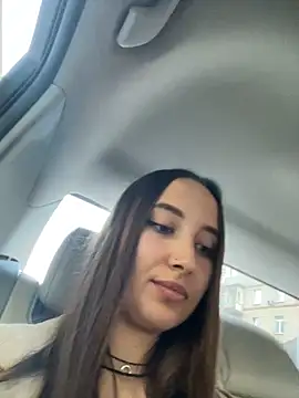 VelvetVixenI online show from May 26, 2026, 5:33 pm