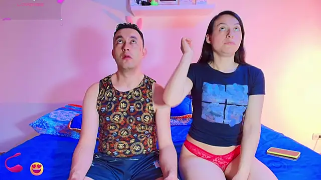 JeremmyAndStacy online show from November 25, 2025, 1:39 am