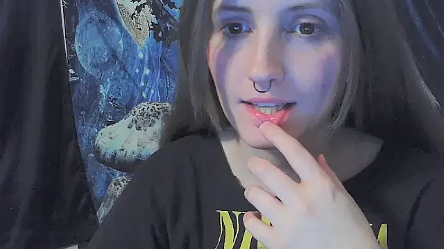 Snapshot of _hellostormy_ chatting on February 14, 2026, 10:10 pm hellostormy online show from February 14, 2026, 10:10 pm