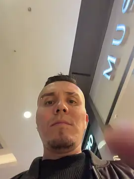 Snapshot of adam-rivera chatting on February 28, 2026, 1:38 am adam-rivera online show from February 28, 2026, 1:38 am