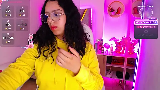 Aurora Brownn online show from March 1, 2025, 4:47 am