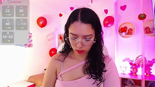 Aurora Brownn online show from February 24, 2025, 4:16 am