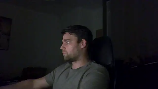 Snapshot of The_big_viking_ chatting on October 7, 2025, 7:26 pm The big viking online show from October 7, 2025, 7:26 pm