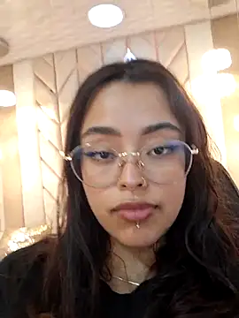 Snapshot of Ariana_Pierce chatting on February 27, 2025, 5:18 am Ariana Pierce online show from February 27, 2025, 5:18 am