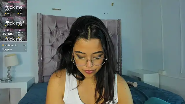 Snapshot of Ariana_Pierce chatting on February 7, 2025, 8:01 am Ariana Pierce online show from February 7, 2025, 8:01 am