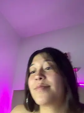 mariana 21x online show from March 3, 2025, 7:07 pm
