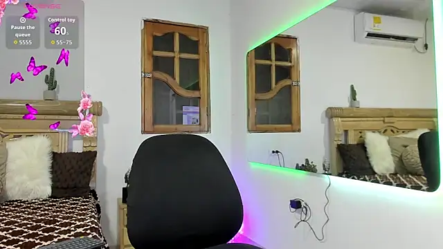 oriana faddila online show from March 29, 2026, 3:08 am