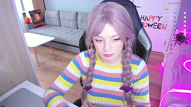 Amy honey angel online show from November 2, 2025, 11:48 am