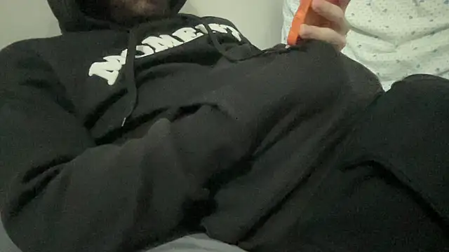 93moro online show from January 9, 2026, 5:09 pm