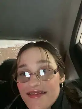 Snapshot of Mia_Mia_M chatting on February 26, 2026, 5:57 pm Mia Mia M online show from February 26, 2026, 5:57 pm