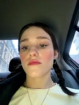 Snapshot of Mia_Mia_M chatting on February 12, 2026, 2:39 pm Mia Mia M online show from February 12, 2026, 2:39 pm