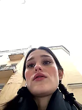 Snapshot of Mia_Mia_M chatting on February 27, 2026, 1:44 pm Mia Mia M online show from February 27, 2026, 1:44 pm