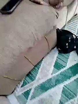 Snapshot of Dala333 chatting on February 18, 2025, 12:17 pm Dala333 online show from February 18, 2025, 12:17 pm